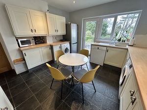 Photo 13- click for photo gallery